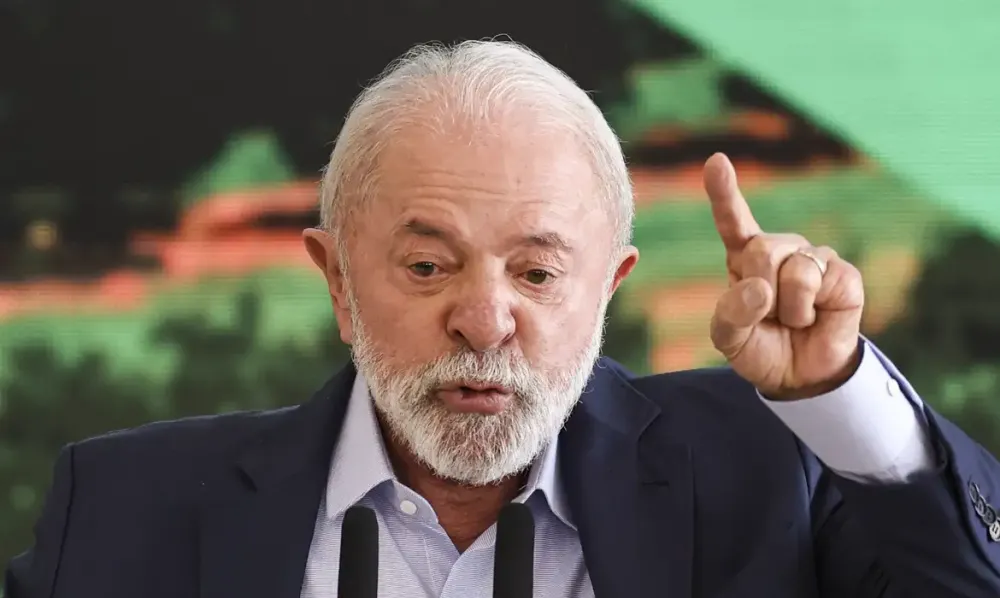 Brasil não aceitará nada que lhe seja imposto, diz Lula à TV americana
